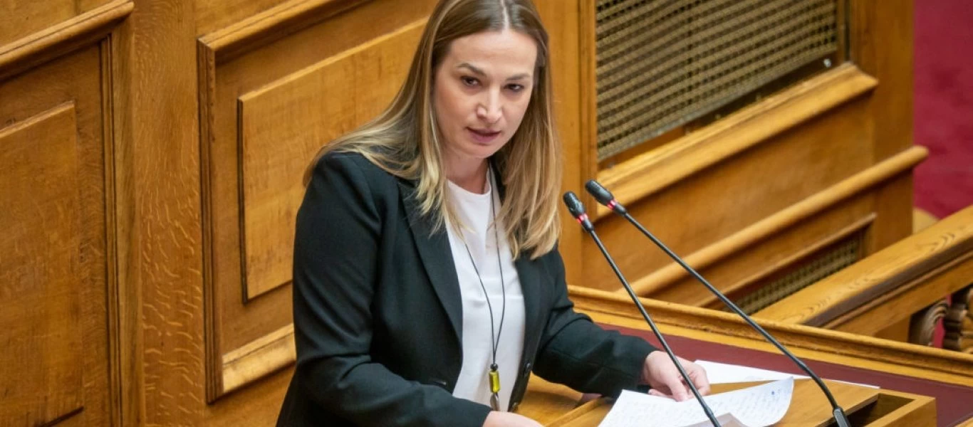 ΣΥΡΙΖΑ - Ε.Αγαθοπούλου: ​«Είσαστε επικίνδυνοι! - Βαφτίζετε τα rapid tests σε self tests» (βίντεο)